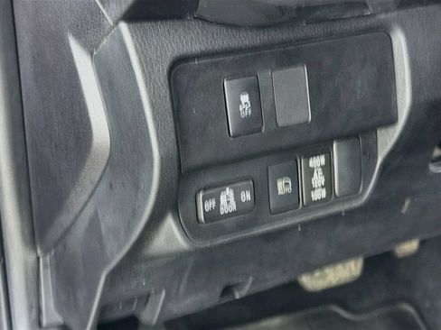 Used 2023 Toyota Tacoma TRD Off-Road w/ Black Out Package (TMS) AWD/4WD image 11