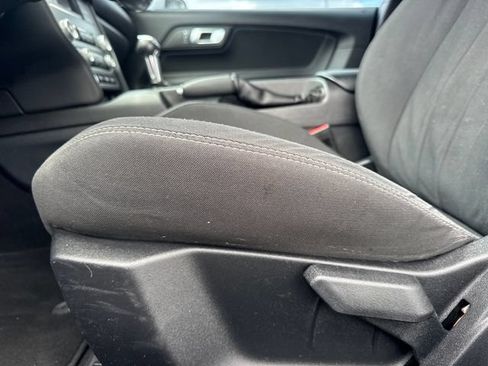 Used 2020 Ford Mustang Coupe RWD image 14