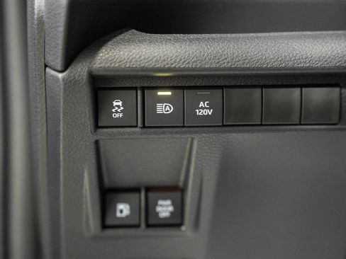 New 2026 Toyota Sienna XLE Woodland Edition AWD/4WD image 44
