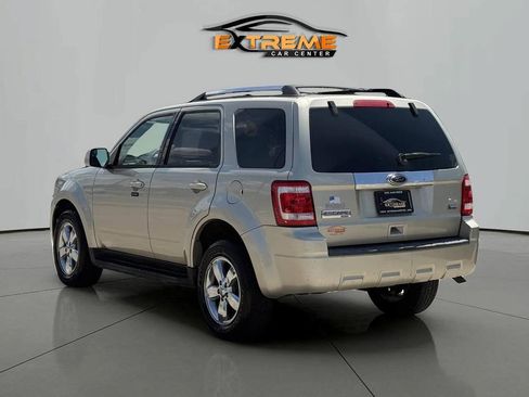 Used 2010 Ford Escape Limited AWD/4WD image 4