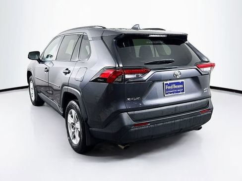 Used 2021 Toyota RAV4 XLE image 6