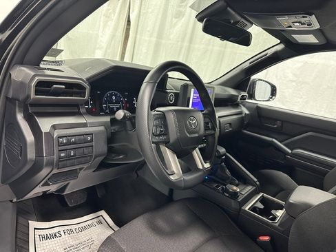 Used 2025 Toyota 4Runner SR5 image 15