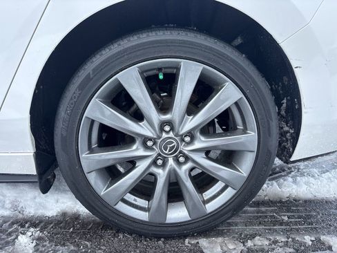 Used 2019 MAZDA MAZDA3 Sedan w/ Premium Package image 25