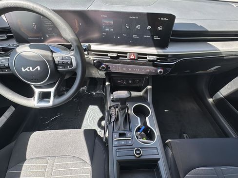 New 2026 Kia K5 LXS FWD image 22