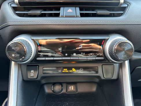 Certified 2024 Toyota RAV4 LE image 36