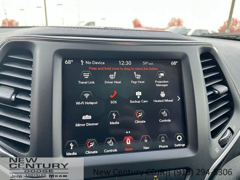 Used 2023 Jeep Cherokee Altitude Lux AWD/4WD image 30