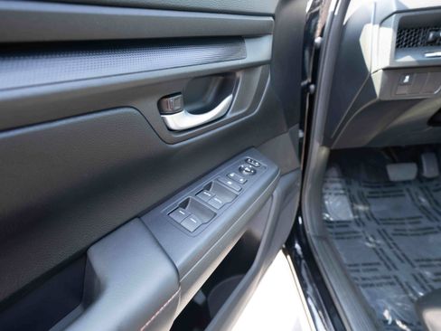 Used 2023 Honda CR-V Sport image 7
