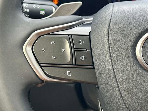 Used 2024 Lexus RZ 450e Premium w/ Technology Package image 8