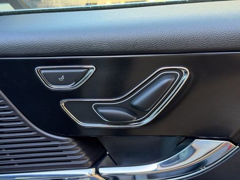 Used 2022 Lincoln Corsair Reserve w/ Elements Package image 13