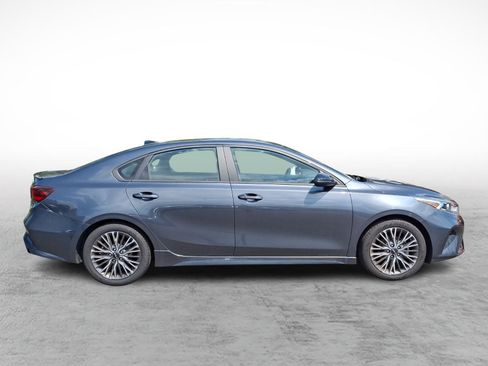 Used 2022 Kia Forte GT-Line w/ GT-Line Premium Package FWD image 7