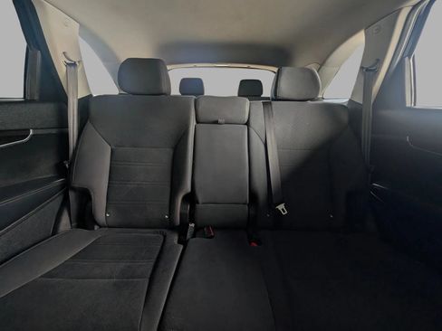 Used 2020 Kia Sorento AWD V6 image 30