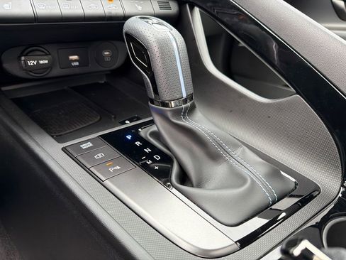 Used 2025 Hyundai Elantra N image 31