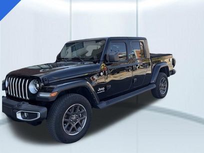 Used 2021 Jeep Gladiator Overland w/ Popular Equipment Package