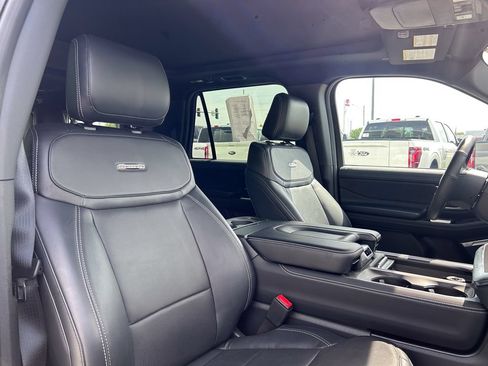 Certified 2025 Ford Expedition Max Platinum w/ Stealth Appearance Package AWD/4WD image 28