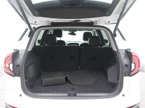 Used 2024 GMC Terrain SLT w/ Elevation Edition image 16