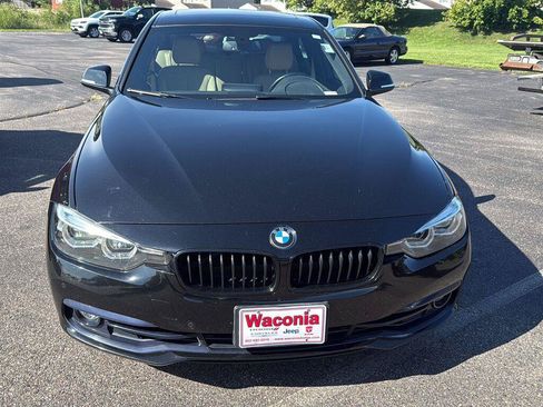 Used 2018 BMW 330i xDrive Sedan w/ Convenience Package AWD/4WD image 8