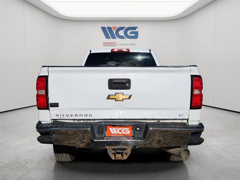 Used 2018 Chevrolet Silverado 2500 LT image 11