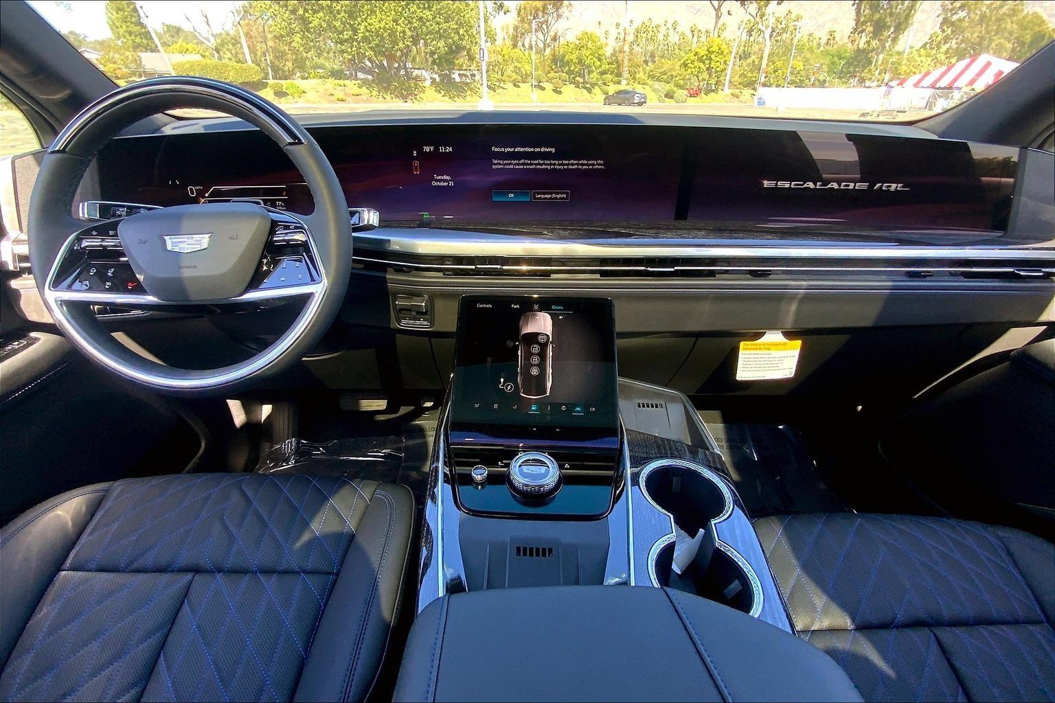 New 2026 Cadillac Escalade IQL Luxury AWD/4WD image 7
