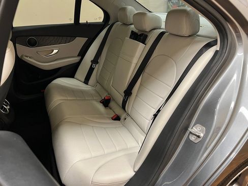 Used 2017 Mercedes-Benz C 300 Sedan image 31