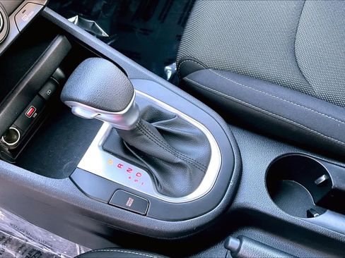 Used 2024 Kia Forte LXS image 15