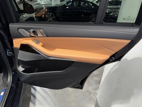 New 2026 BMW X7 xDrive40i w/ M Sport Package image 10