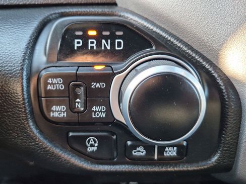 Used 2024 RAM 1500 Big Horn AWD/4WD image 28