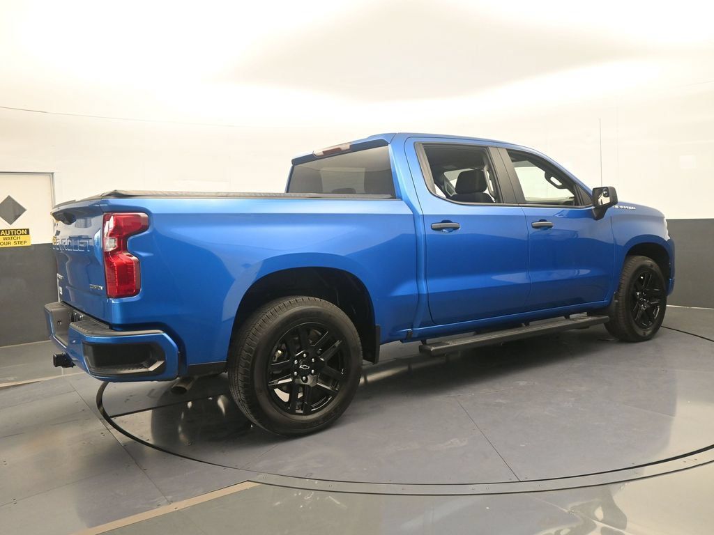 Used 2024 Chevrolet Silverado 1500 Custom RWD image 6