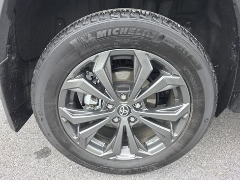 Used 2023 Toyota RAV4 Limited AWD/4WD image 36