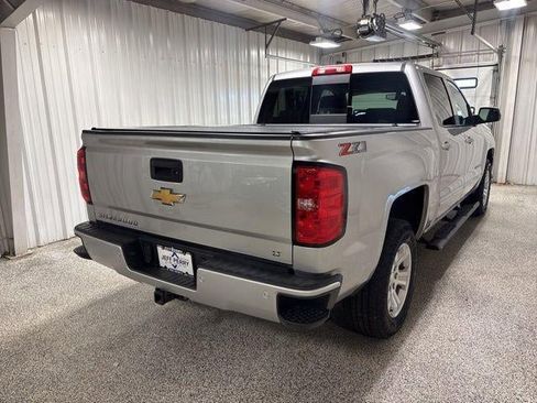 Used 2018 Chevrolet Silverado 1500 LT w/ All Star Edition image 28