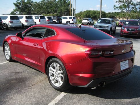 Used 2021 Chevrolet Camaro LS RWD image 5