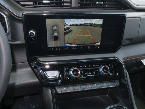 New 2026 GMC Sierra 1500 AT4 w/ AT4 Premium Package AWD/4WD image 16