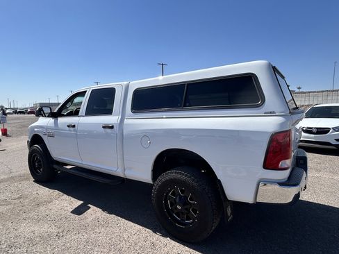 Used 2018 RAM 2500 Tradesman w/ Chrome Appearance Group AWD/4WD image 3