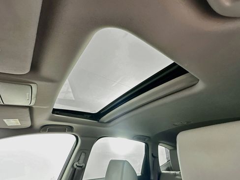 Used 2017 Honda CR-V EX-L image 25