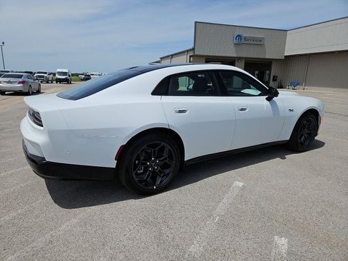 New 2026 Dodge Charger R/T AWD/4WD image 8
