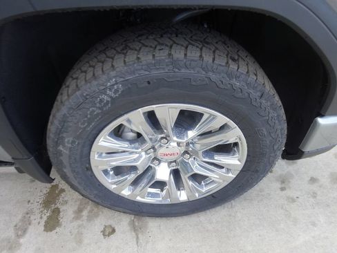 New 2026 GMC Sierra 1500 Elevation AWD/4WD image 11