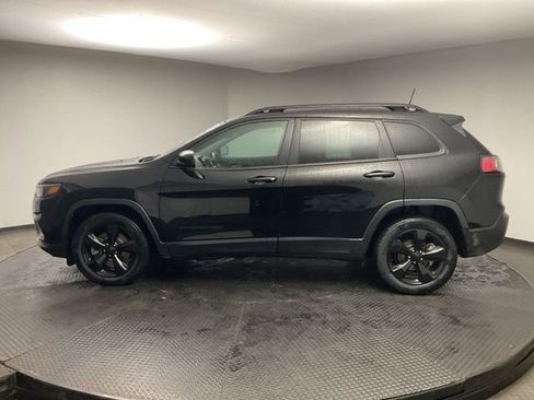 Used 2021 Jeep Cherokee Latitude Plus image 4