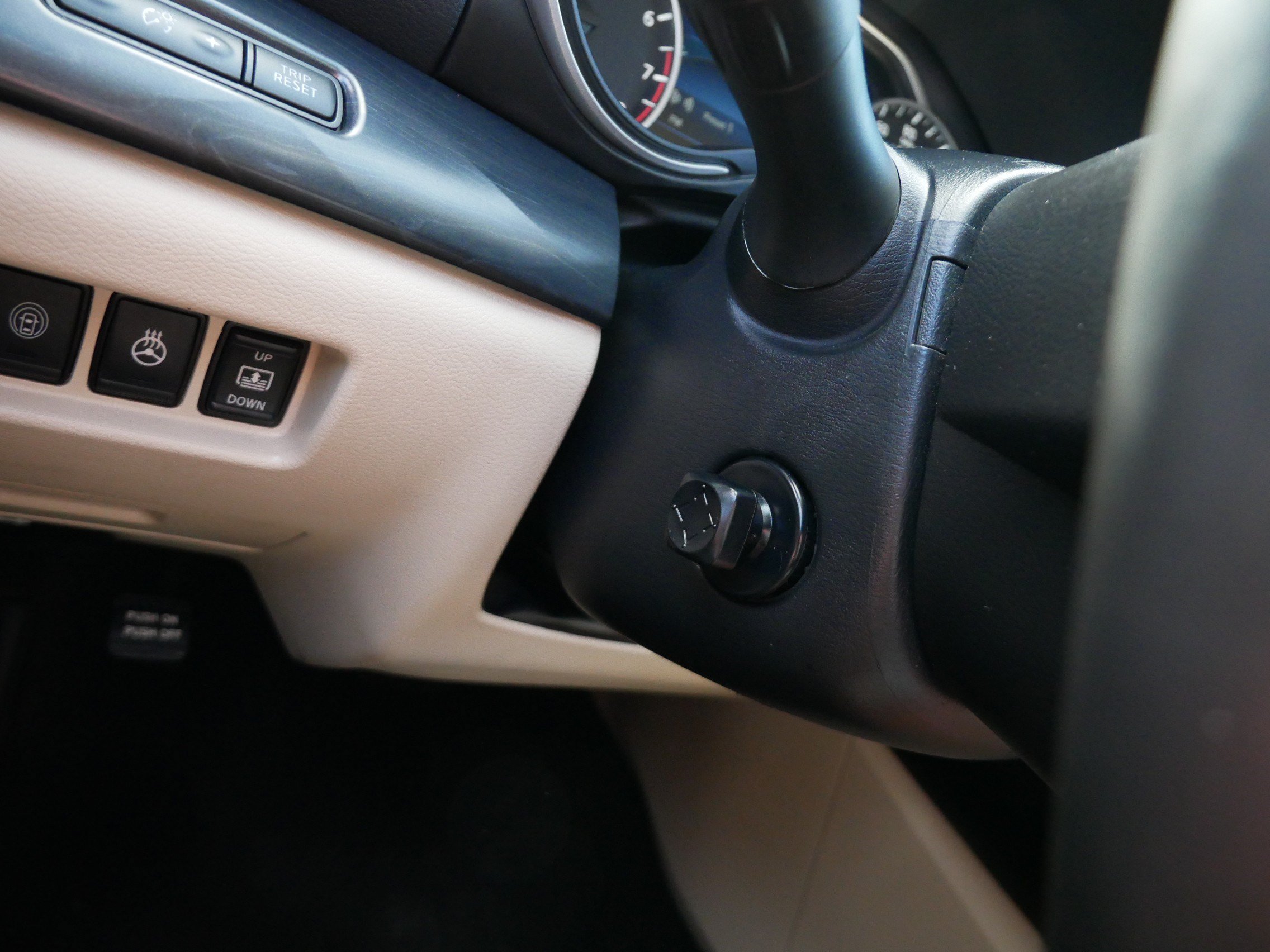 Used 2022 Nissan Maxima Platinum w/ Sport Mat Group FWD image 29