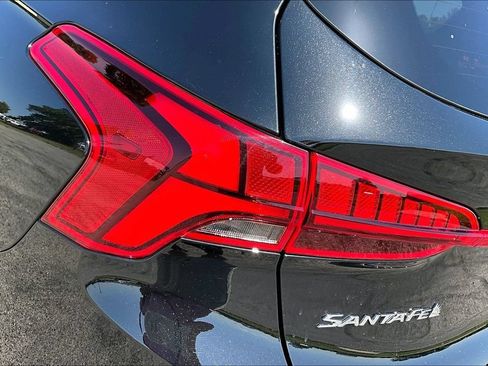 Used 2023 Hyundai Santa Fe Limited FWD image 29