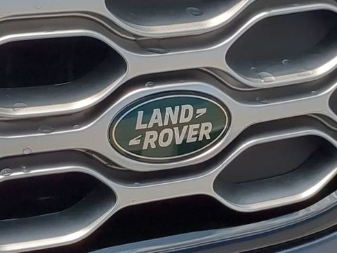 New 2026 Land Rover Discovery Limited Edition AWD/4WD image 12