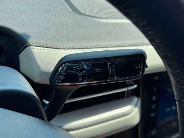 Used 2026 Lincoln Navigator L Reserve w/ Jet Appearance Package AWD/4WD image 27