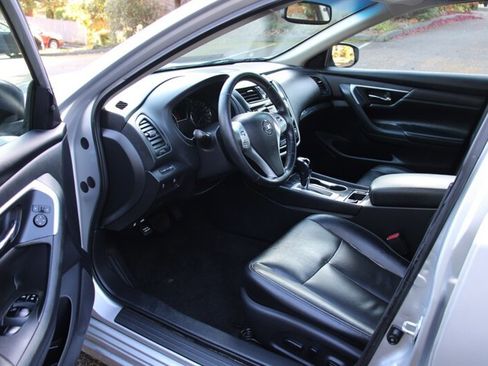 Used 2018 Nissan Altima 2.5 SL image 5