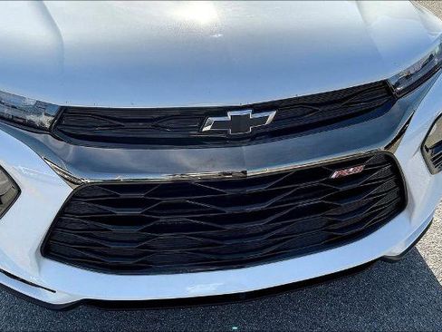 Used 2023 Chevrolet TrailBlazer RS w/ Convenience Package image 34