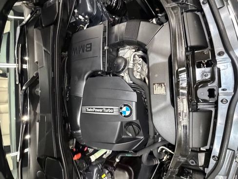 Used 2013 BMW 135i Convertible RWD image 27