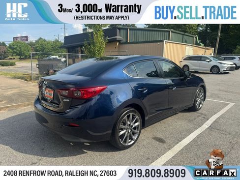 Used 2018 MAZDA MAZDA3 Touring FWD image 5