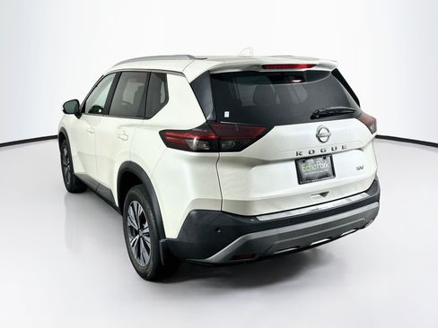 Used 2023 Nissan Rogue SV w/ SV Premium B Package FWD image 5