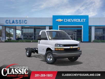 New 2025 Chevrolet Express 3500 w/ Power Convenience Package