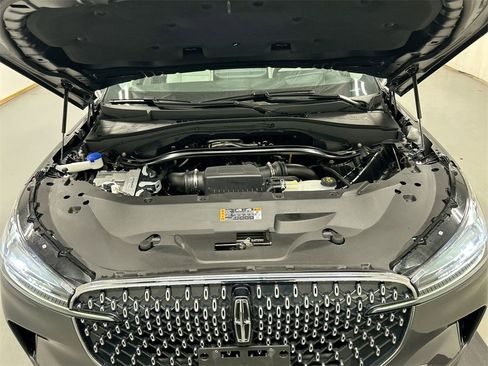 Used 2025 Lincoln Aviator Premiere w/ Equipment Group 101A image 26