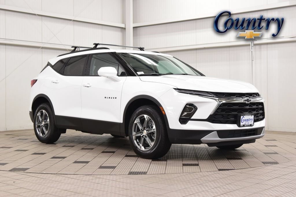 New 2026 Chevrolet Blazer LT w/ Convenience Package AWD/4WD image 1
