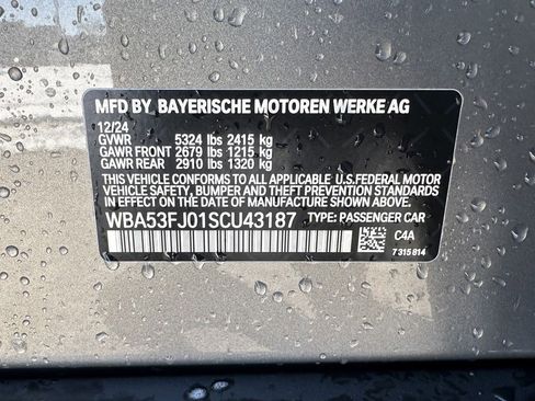 Used 2025 BMW 530i xDrive 530i xDrive w/ Premium Package image 34