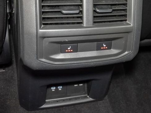 Used 2023 Volkswagen Atlas Cross Sport SEL Premium R-Line AWD/4WD image 26